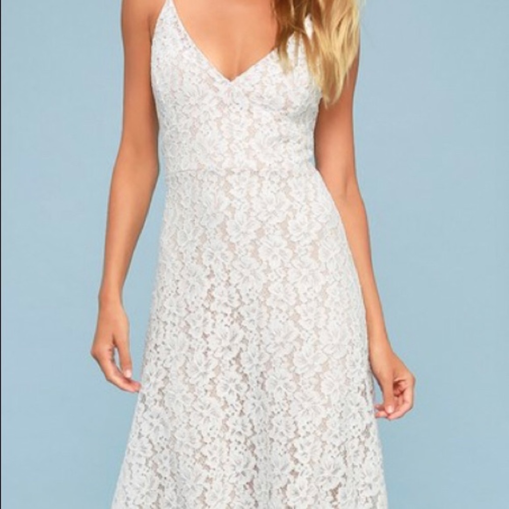 White lace maxi dress